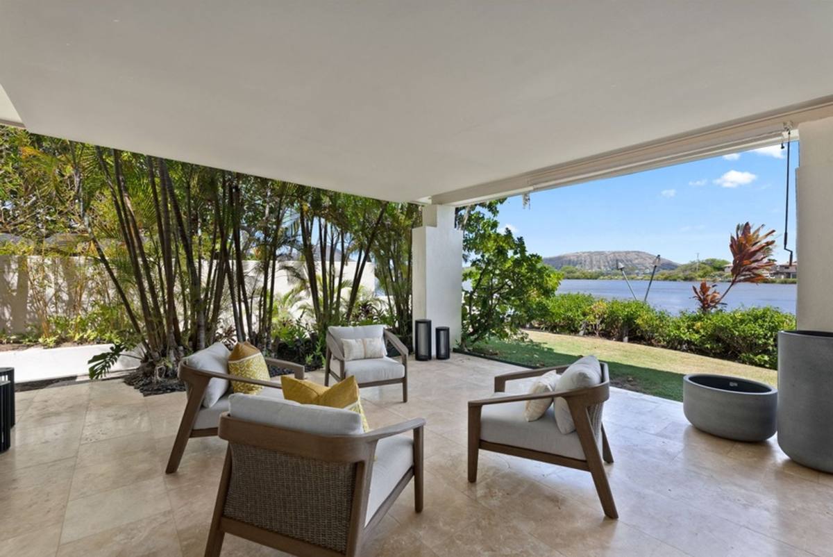 House for rent at 5939 Kalaniana'ole Highway, Honolulu, HI 96821