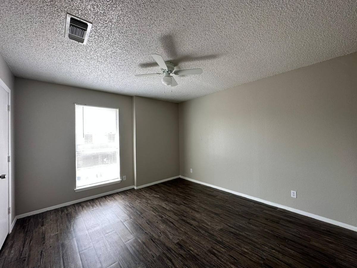 Townhouse for rent at 3801-3807 Coates Circle, Fort Worth, TX 76116