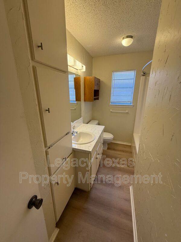 Apartment for rent at 1118 Nolan River Rd #A, Cleburne, TX 76033