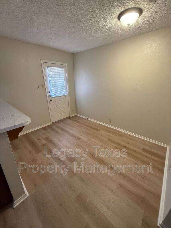 Apartment for rent at 1118 Nolan River Rd #A, Cleburne, TX 76033