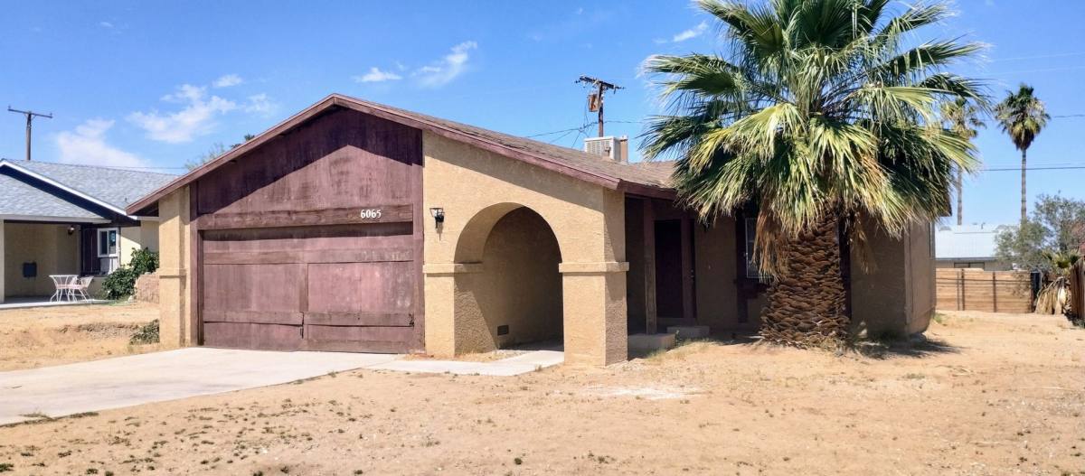 House for rent at 6065 Daisy Ave, Twentynine Palms, CA 92277