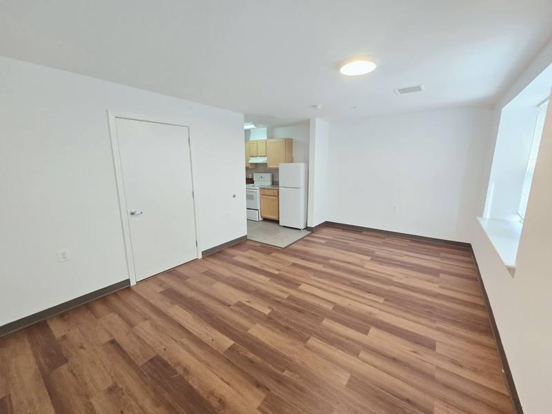 Apartment for rent at 516 N 52nd St #2, Philadelphia, PA 19131