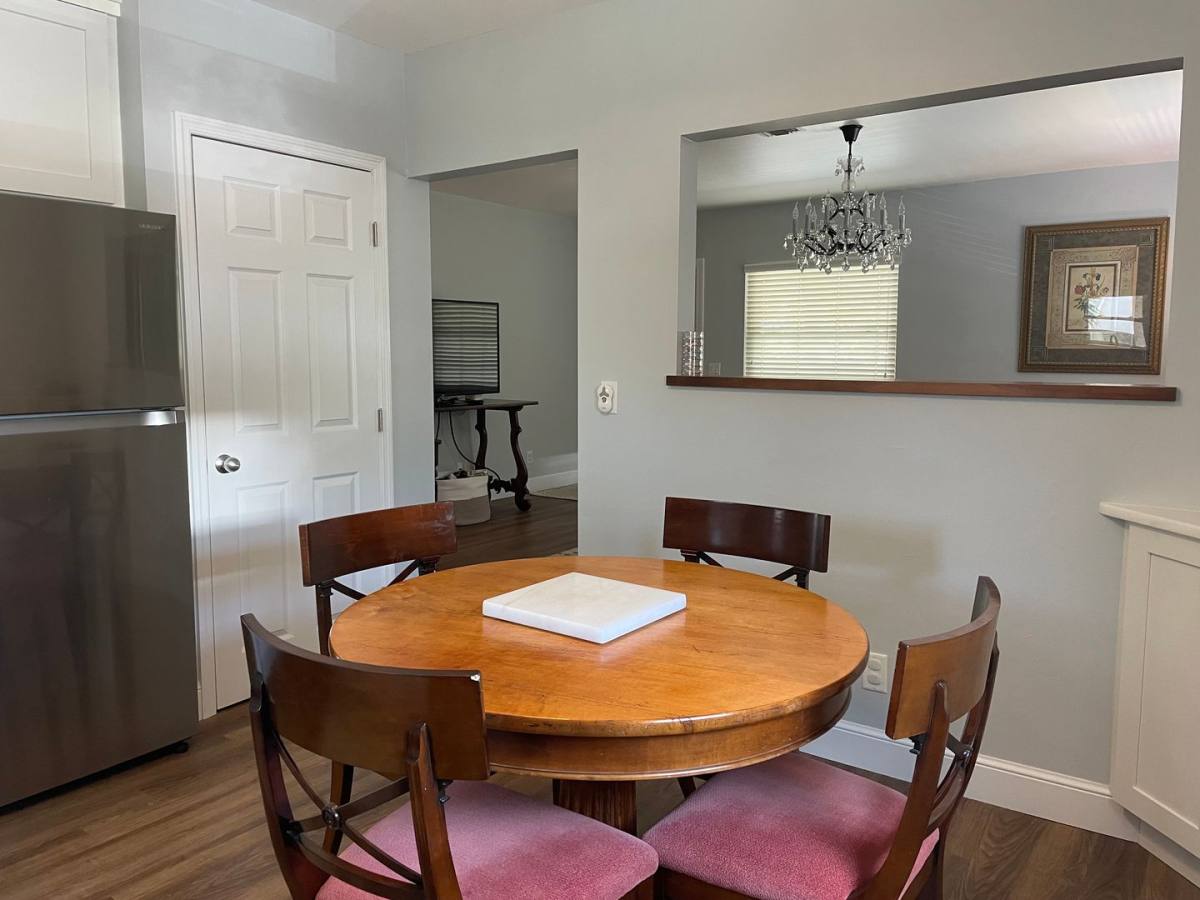 Condo for rent at 940 3rd St S, Naples, FL 34102