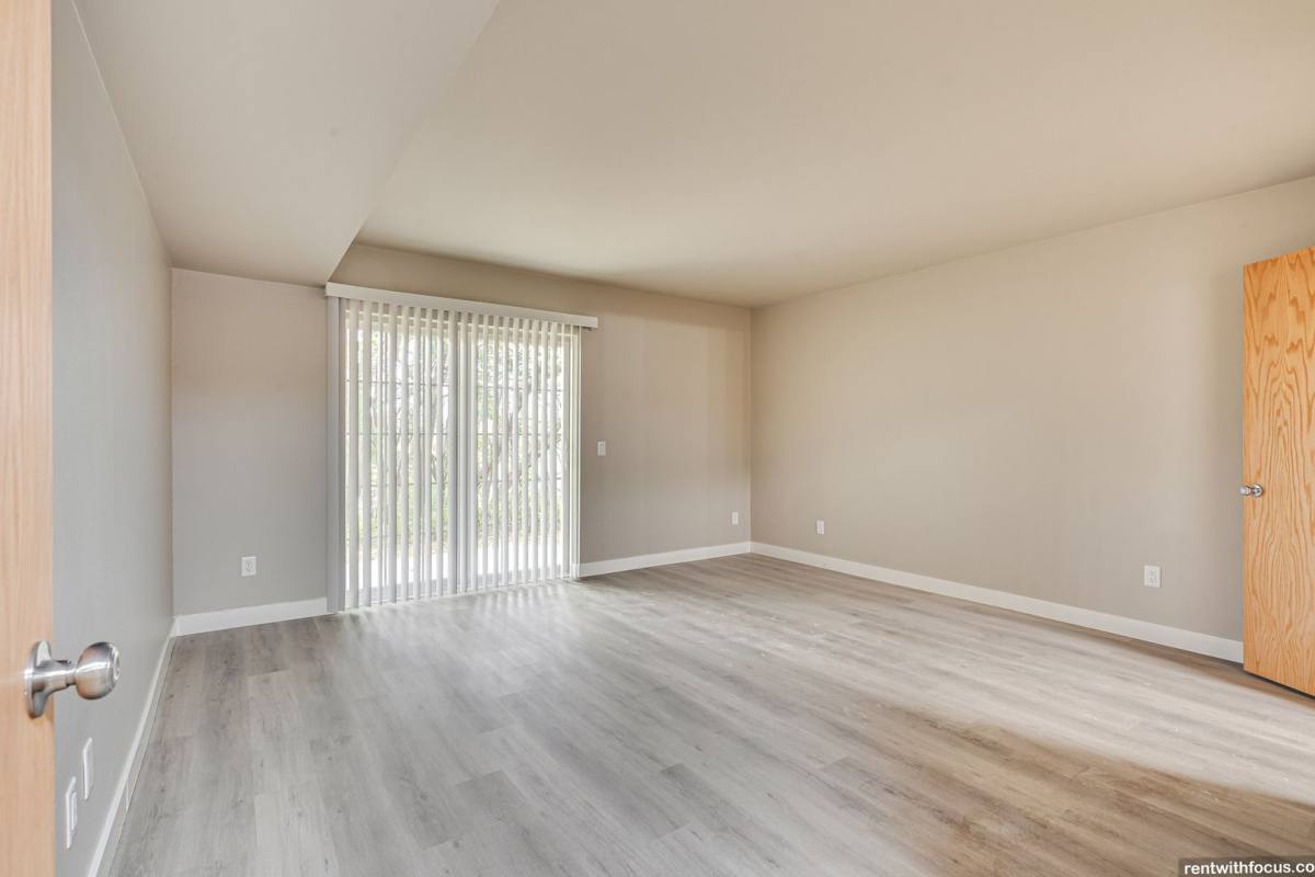 Apartment for rent at 1418 Wayridge Dr, Madison, WI 53704