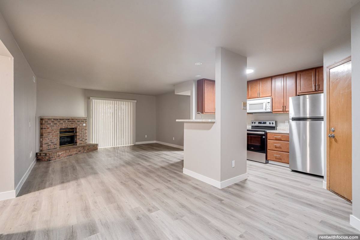 Apartment for rent at 1418 Wayridge Dr, Madison, WI 53704