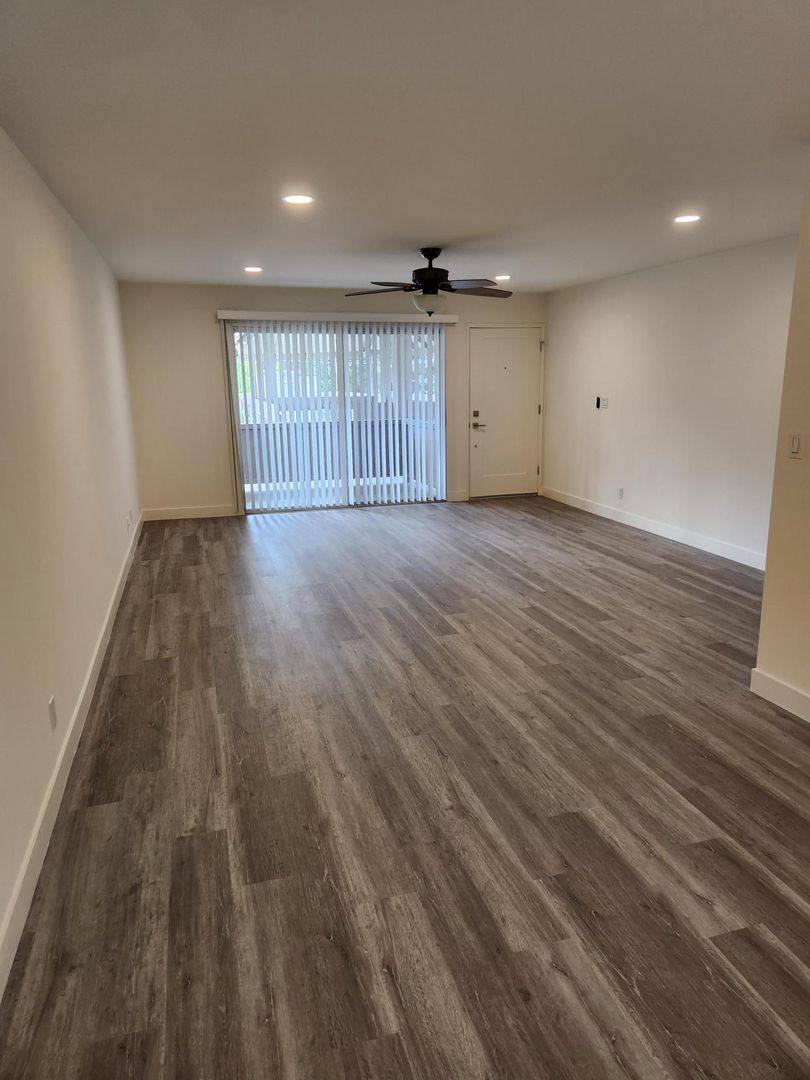 Apartment for rent at 25930 Rolling Hills Rd, Torrance, CA 90505