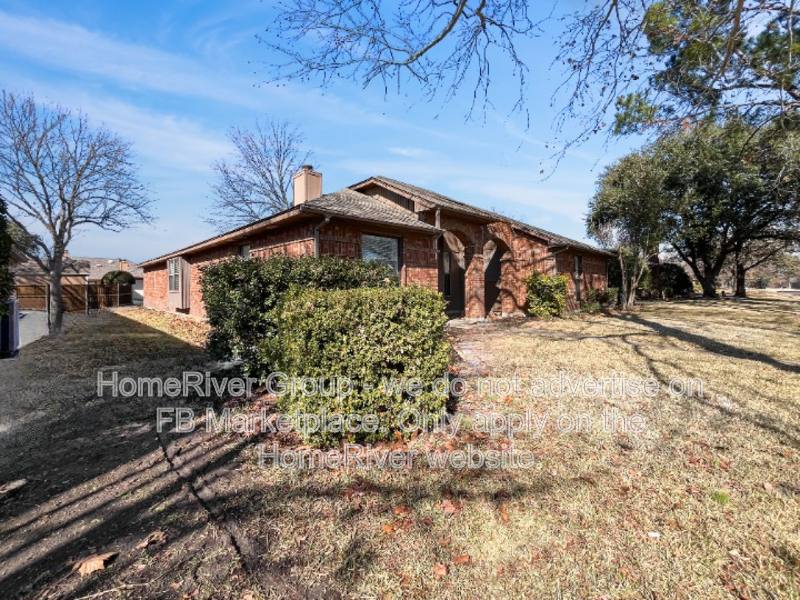 House for rent at 2509 Kimberly Dr, Garland, TX 75040
