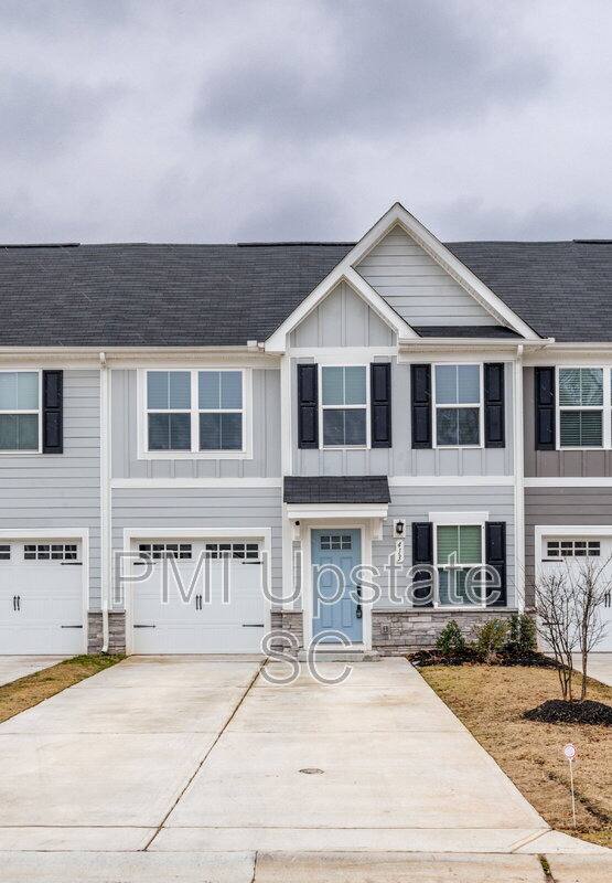 Townhouse for rent at 413 Camarillo Lane, Anderson, SC 29621