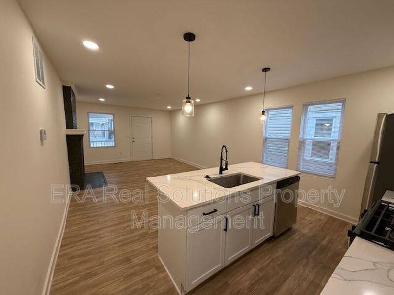 Apartment for rent at 849 Heyl Ave, Columbus, OH 43206