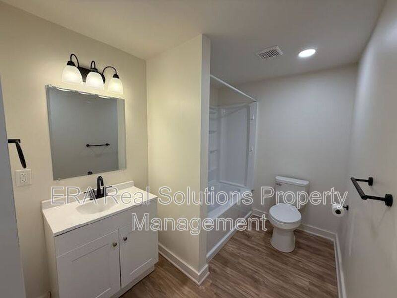 Apartment for rent at 849 Heyl Ave, Columbus, OH 43206