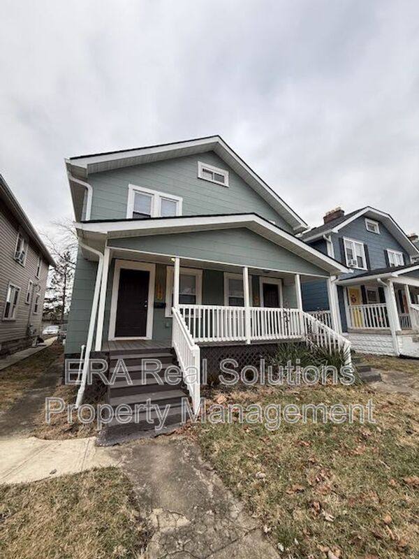 Apartment for rent at 849 Heyl Ave, Columbus, OH 43206