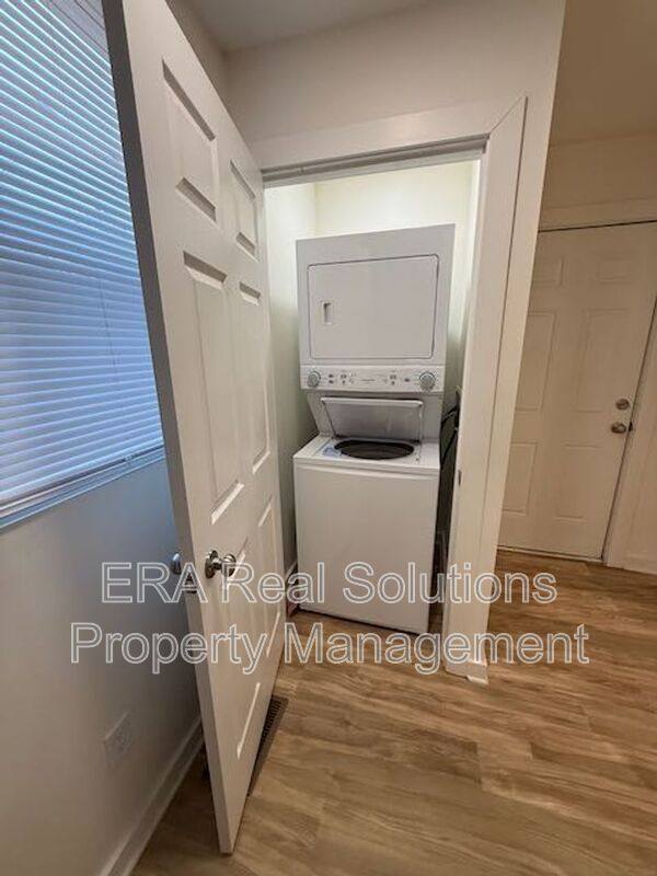Apartment for rent at 849 Heyl Ave, Columbus, OH 43206