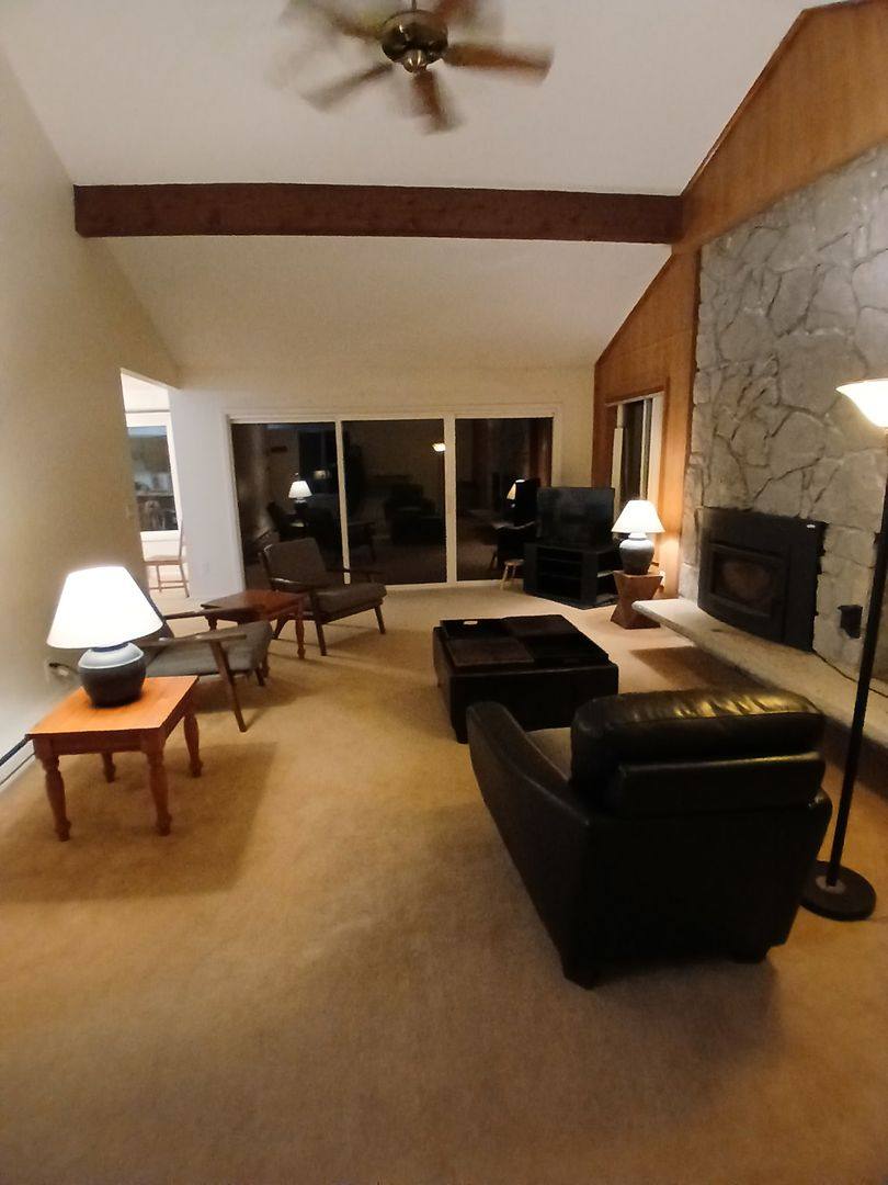 Condo for rent at 68667 E Bowmans Circle, Welches, OR 97067