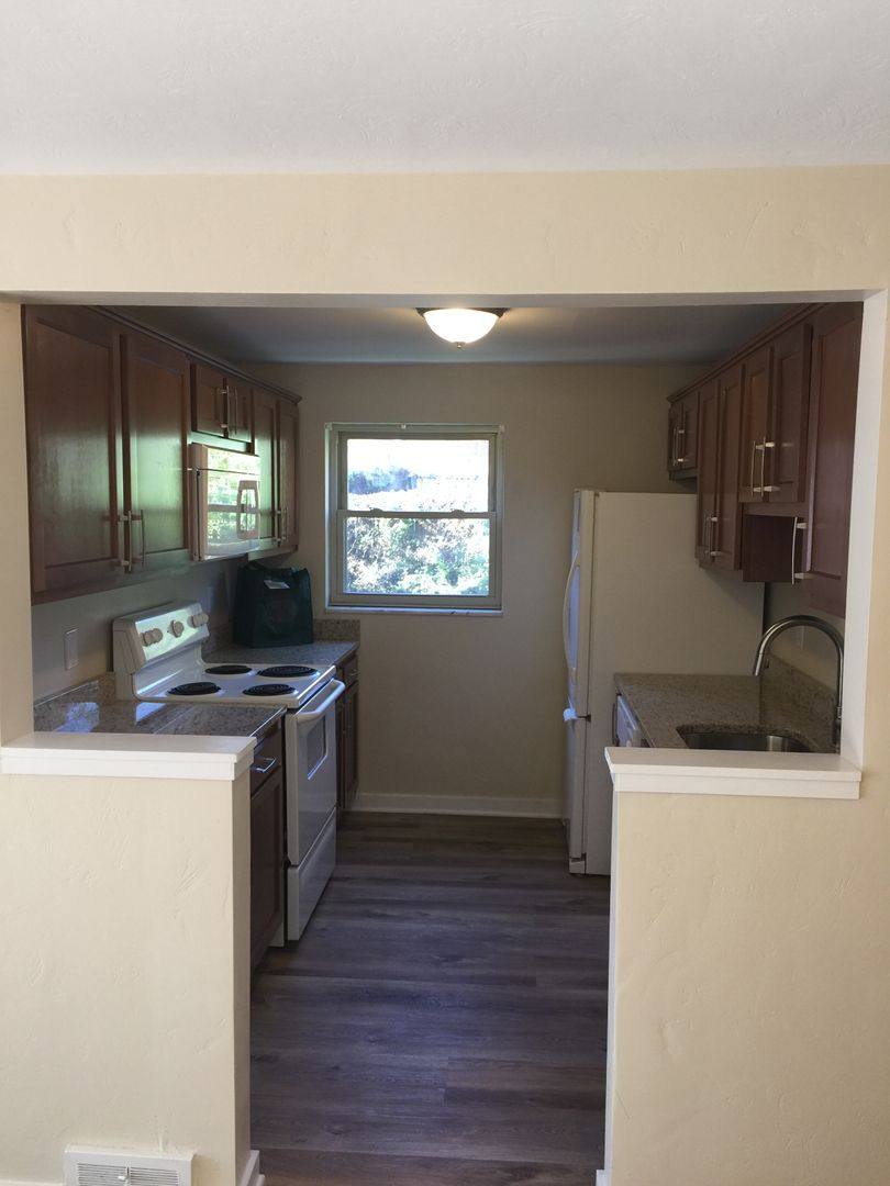 Apartment for rent at 1-17 Beaufort Court, Pittsburgh, PA 15226