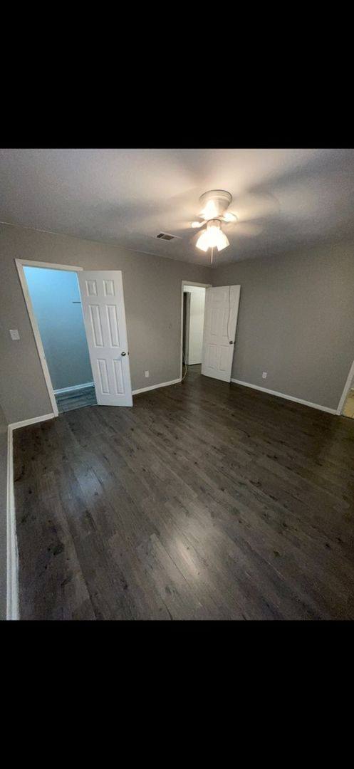House for rent at 220 20th St N, Columbus, MS 39701