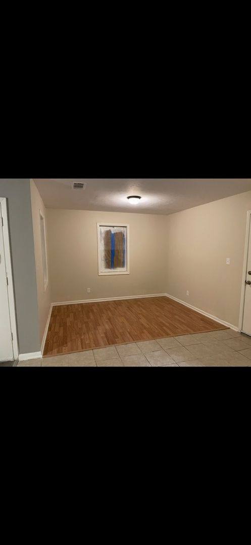 House for rent at 220 20th St N, Columbus, MS 39701
