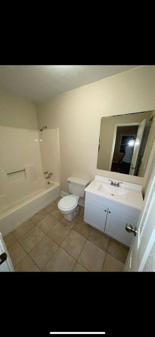 House for rent at 220 20th St N, Columbus, MS 39701