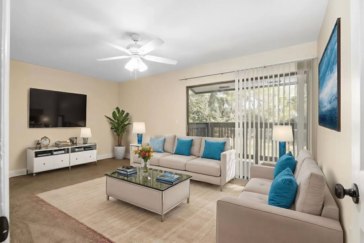 Townhouse for rent at 1725 NE 36th Ave, Ocala, FL 34470
