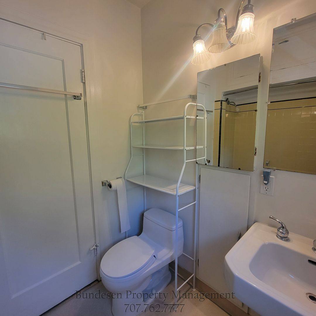 Apartment for rent at 415 & 417 Kentucky St, Petaluma, CA 94952