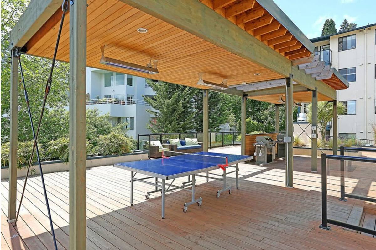 Apartment for rent at 2450 Aurora Ave N, Seattle, WA 98109