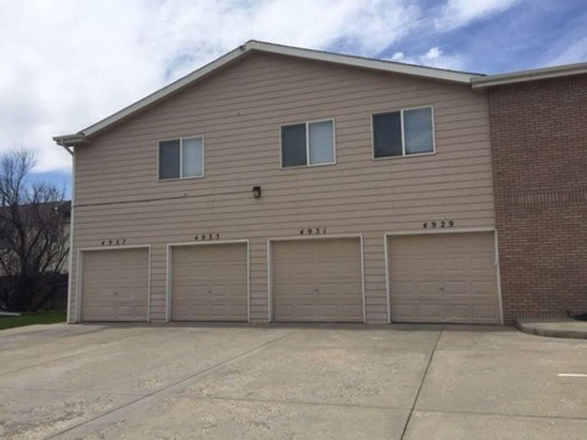 Apartment for rent at 4927 - 4933 Basswood Dr, Loveland, CO 80537