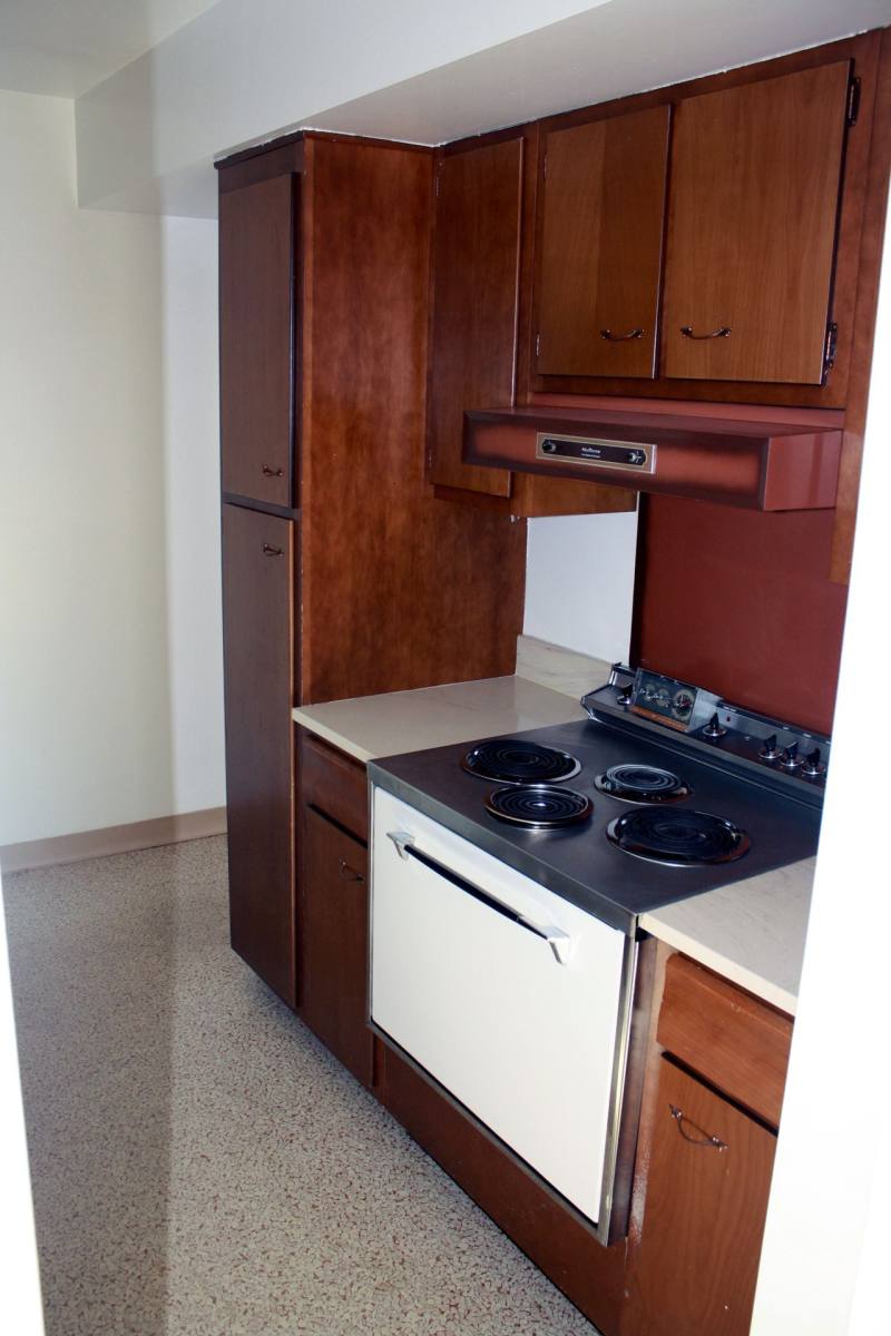 Apartment for rent at 8817 W 35th, Minneapolis, MN 55426