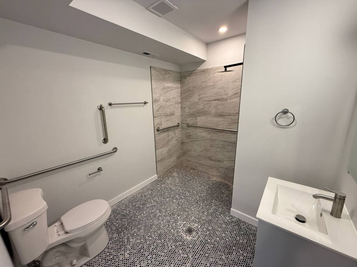 Apartment for rent at 1516 18th St SE, Washington, DC 20020