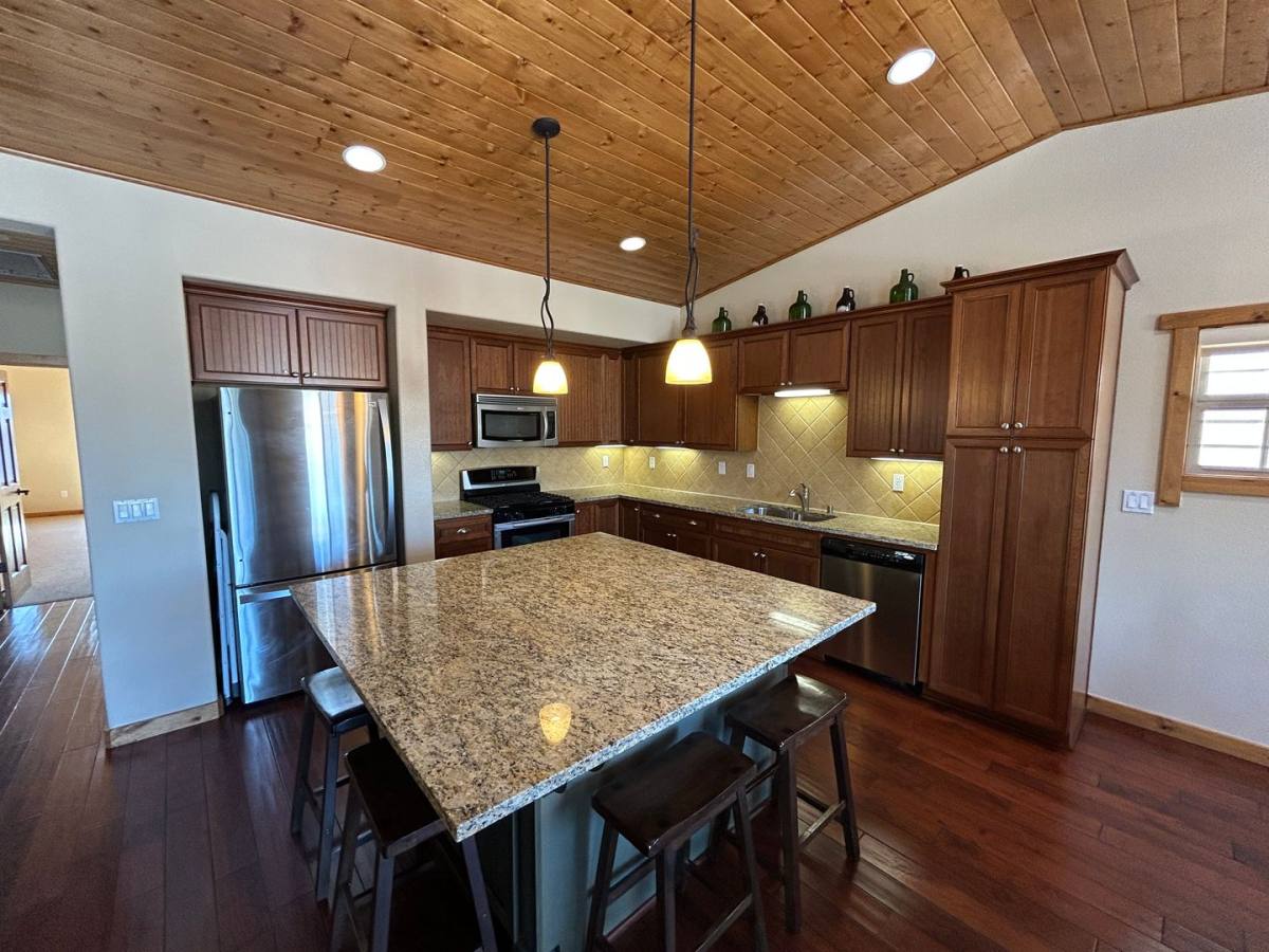 Townhouse for rent at 11357 Brockway Rd, Truckee, CA 96161