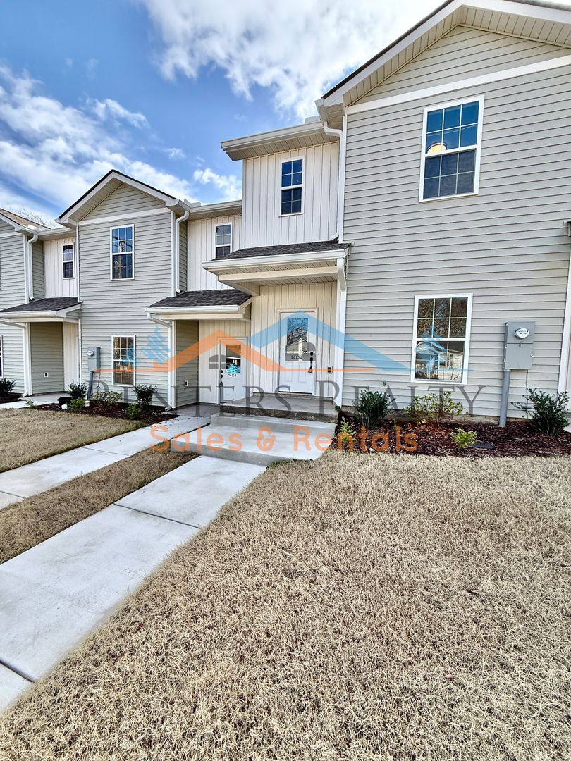 Townhouse for rent at 3611 8th Ave SW, Huntsville, AL 35805