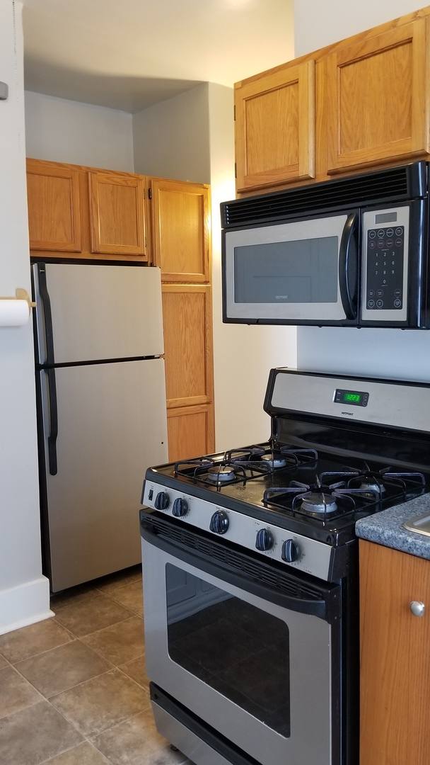 Apartment for rent at 1722 Grand Ave S, Saint Paul, MN 55105