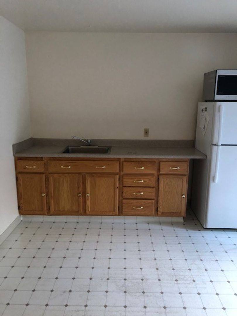 Apartment for rent at 2540 Benvenue Ave, Berkeley, CA 94704