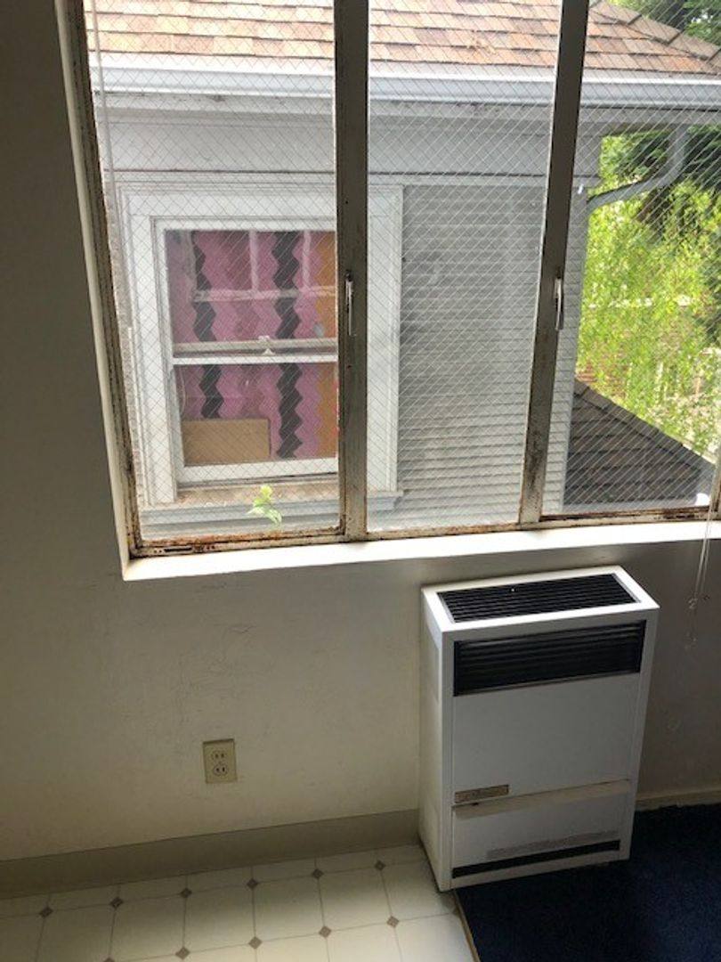 Apartment for rent at 2540 Benvenue Ave, Berkeley, CA 94704