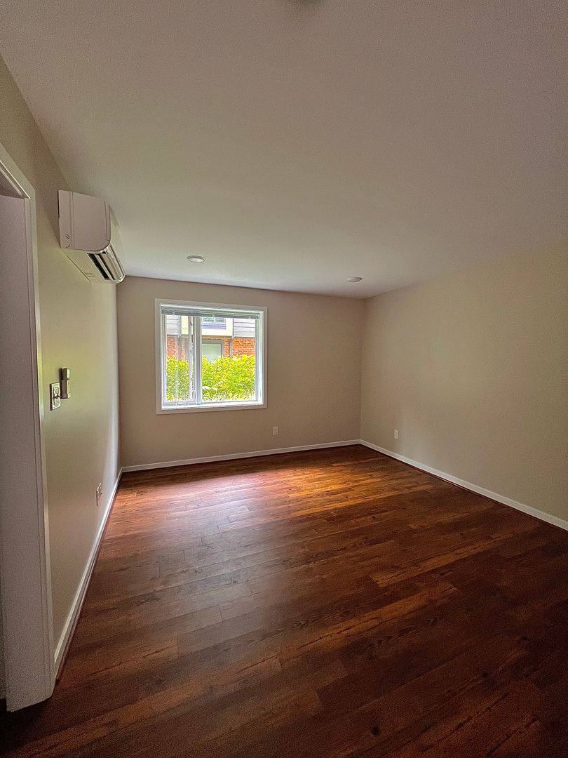 Apartment for rent at 630 Park St, Charlottesville, VA 22902