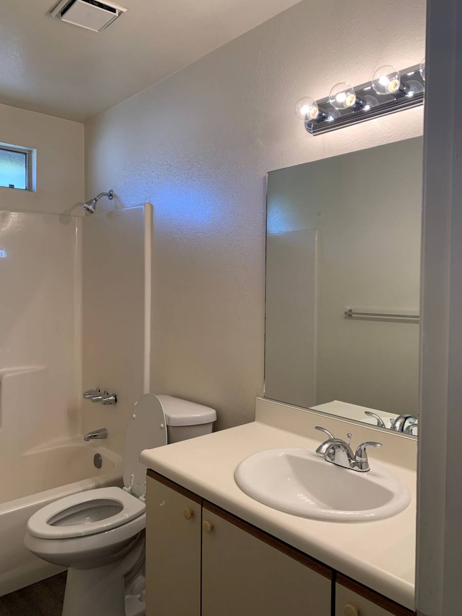 Apartment for rent at 2500 Dracena St, Bakersfield, CA 93304