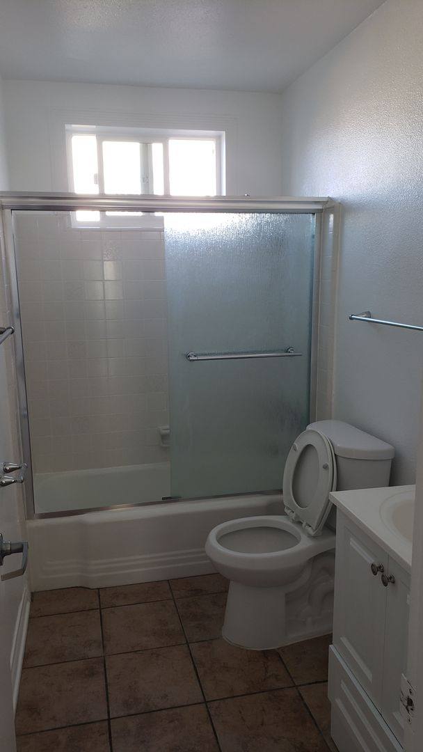 Apartment for rent at 8843 Alcott St, Los Angeles, CA 90035