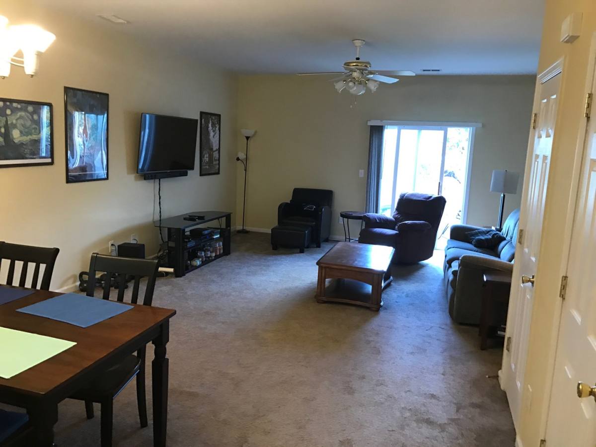 Apartment for rent at 2224 Winthrop Chase Dr, Charlotte, NC 28212