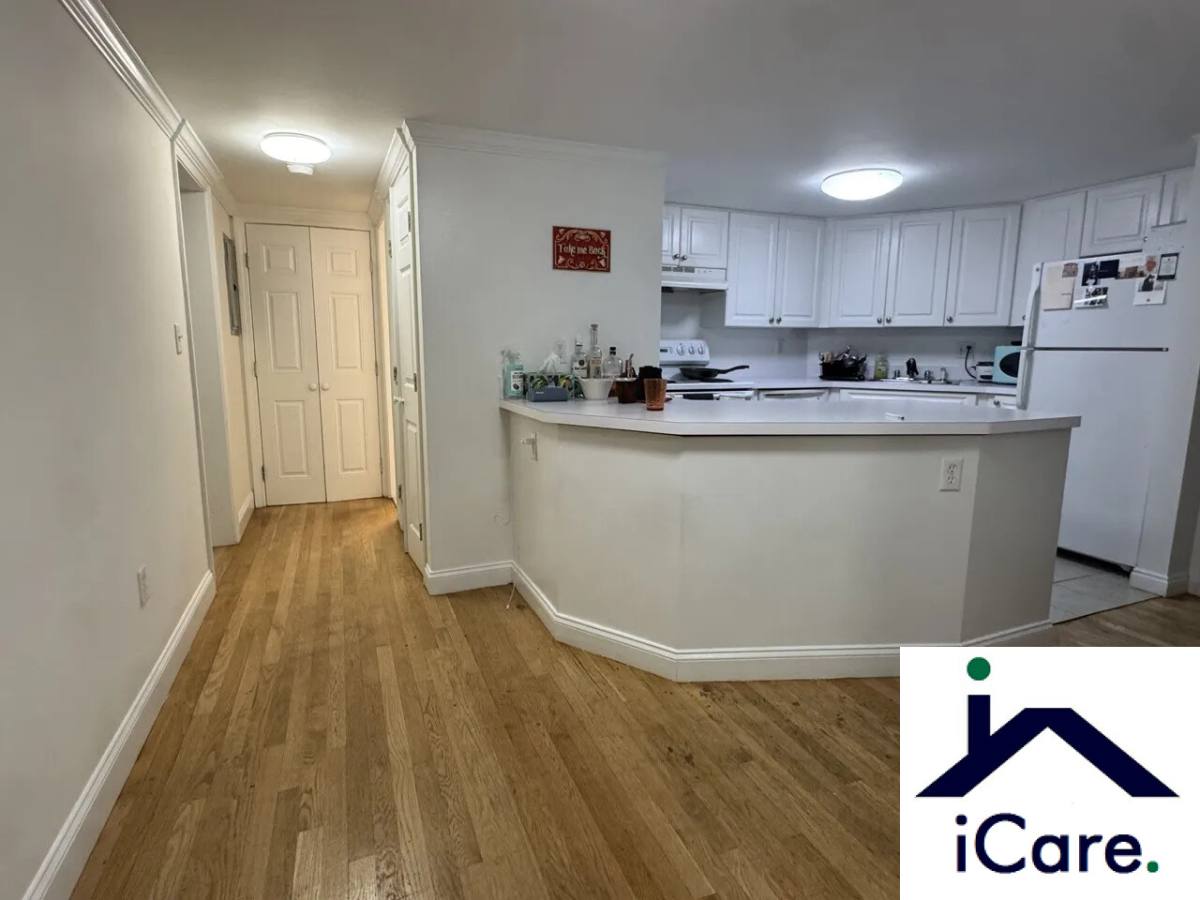 Apartment for rent at 1539 Beacon St #2A, Brookline, MA 02446