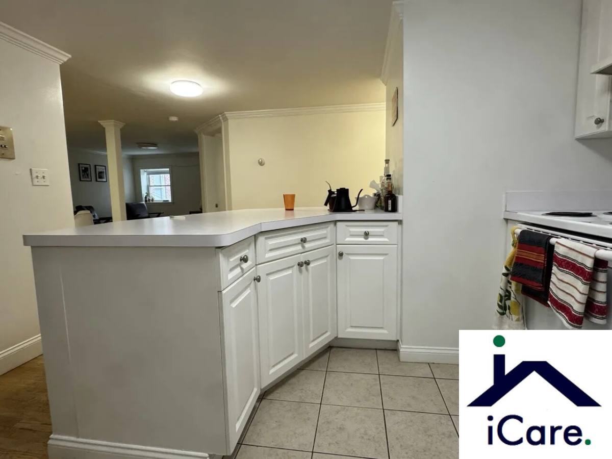 Apartment for rent at 1539 Beacon St #2A, Brookline, MA 02446