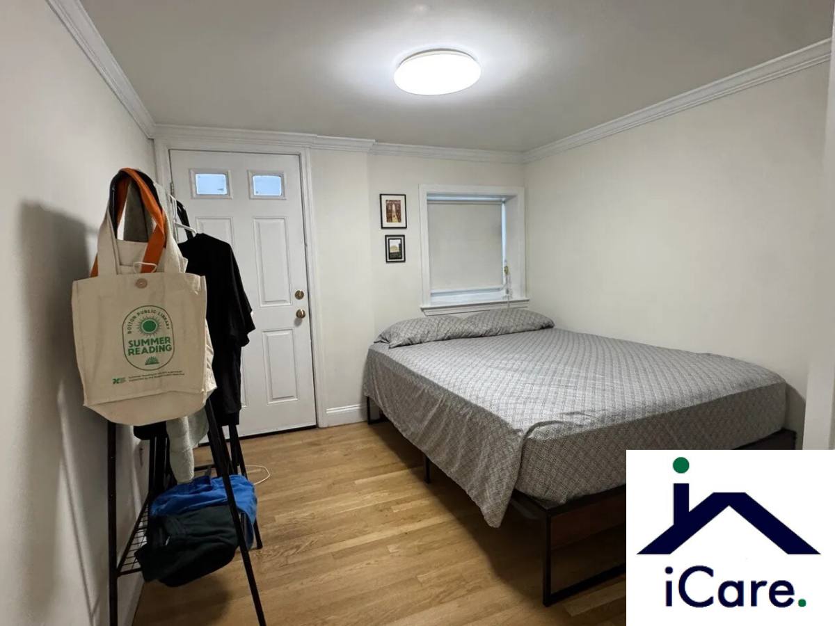 Apartment for rent at 1539 Beacon St #2A, Brookline, MA 02446