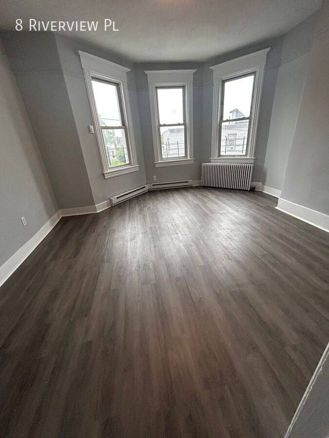 Apartment for rent at 8 Riverview Place, Yonkers, NY 10701