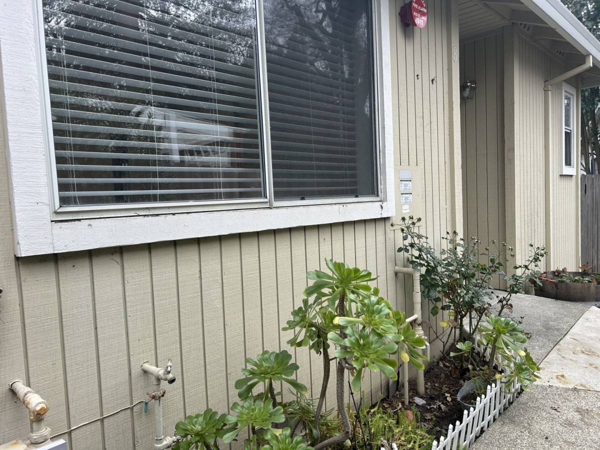 Apartment for rent at 463 Coffield Ave, Napa, CA 94558