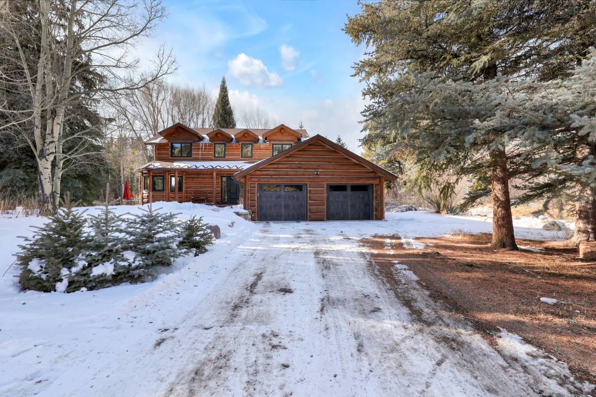 House for rent at 517 Sage Creek Canyon Dr, Silverthorne, CO 80498