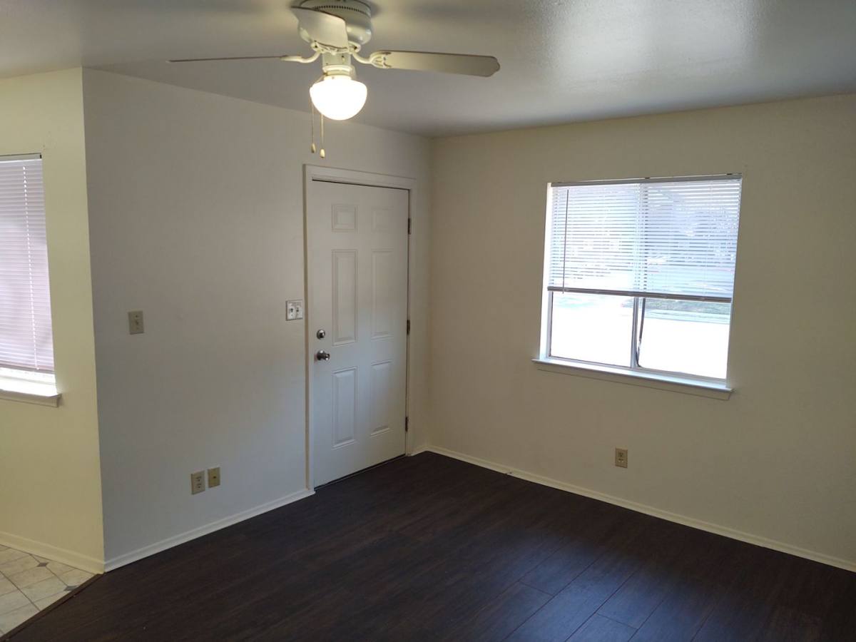 Apartment for rent at 1644 Post Rd, San Marcos, TX 78666