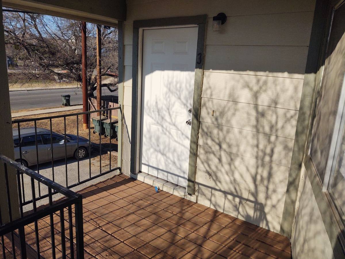 Apartment for rent at 1644 Post Rd, San Marcos, TX 78666