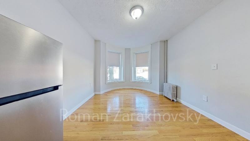 Apartment for rent at 1124 Commonwealth Ave #1, Allston, MA 02134