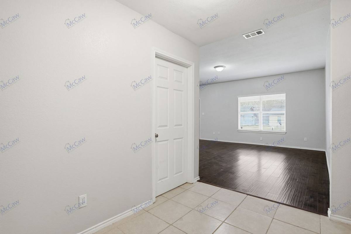 House for rent at 508 W Lone Star Ave, Cleburne, TX 76033