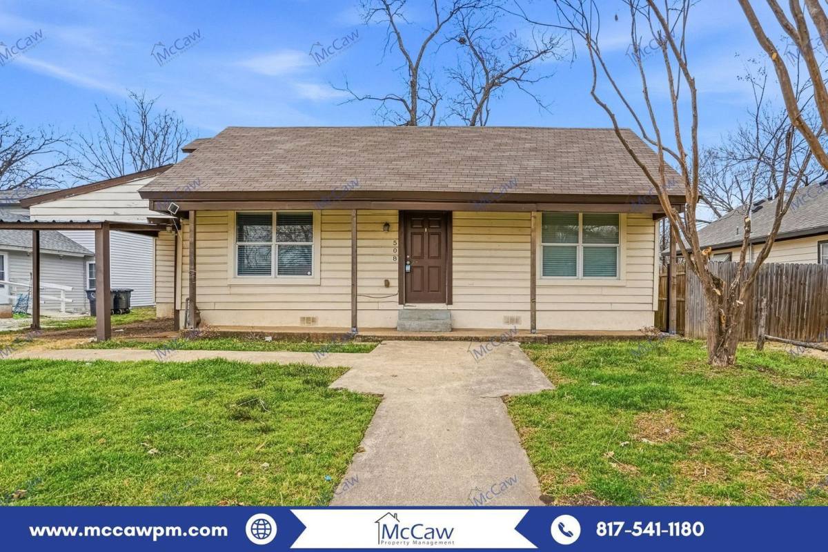 House for rent at 508 W Lone Star Ave, Cleburne, TX 76033