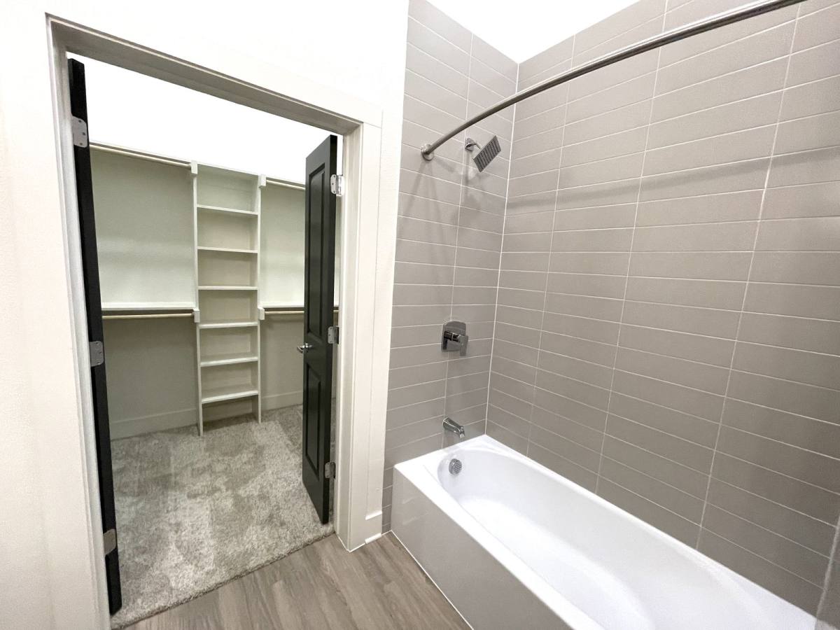 Apartment for rent at 1250 Randall St, Denton, TX 76207