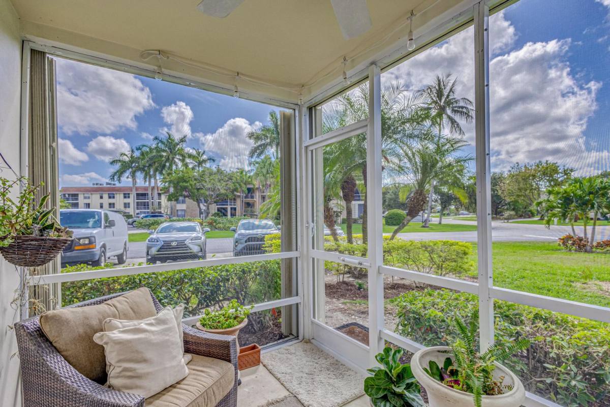 Condo for rent at 5650 Tamberlane Circle #127, Palm Beach Gardens, FL 33418