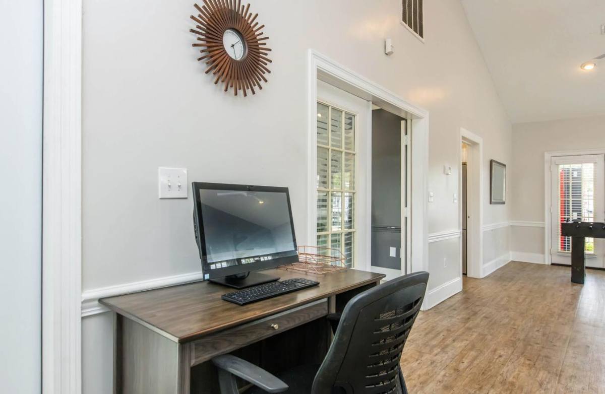 Apartment for rent at 11200 Three Rivers Rd, Gulfport, MS 39503